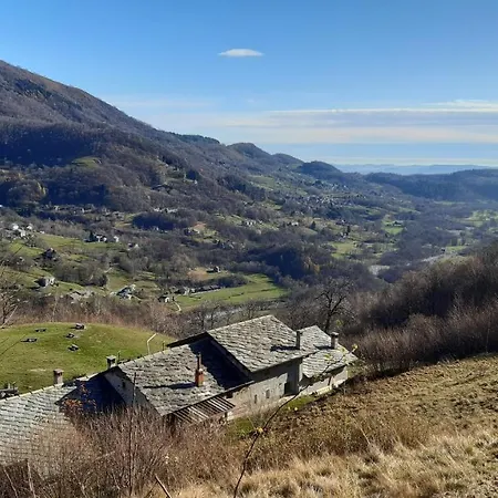 Ca Praudin Vico Canavese