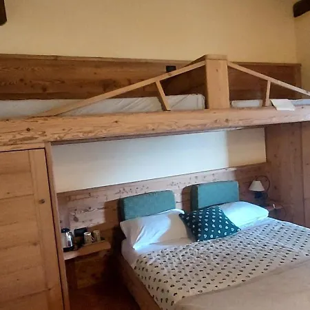 Ca Praudin 招待所 *