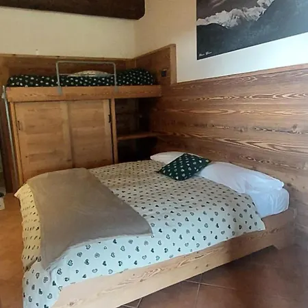 招待所 Ca Praudin *